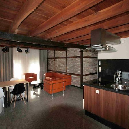Amosa Liege City Centre Apart Regence 10 Exterior foto