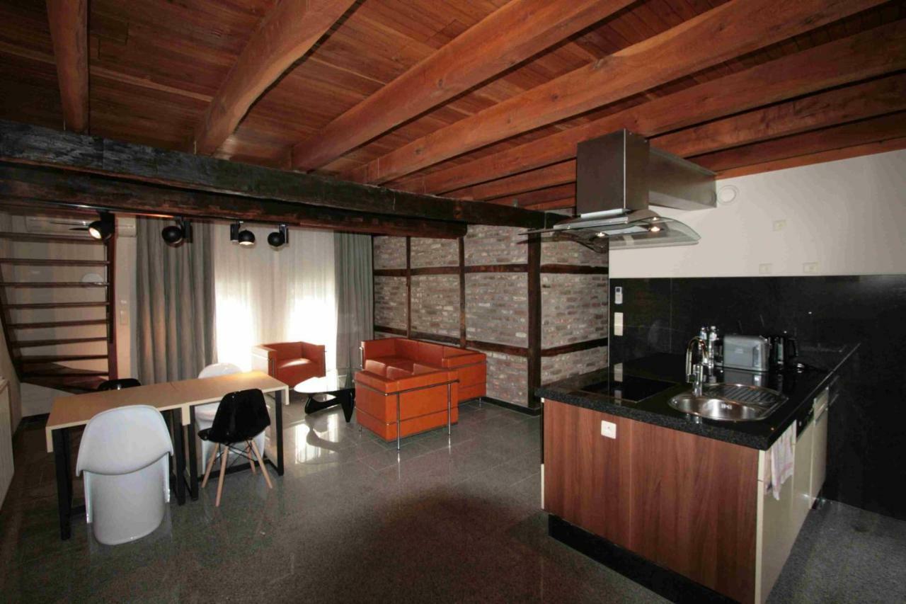 Amosa Liege City Centre Apart Regence 10 Exterior foto